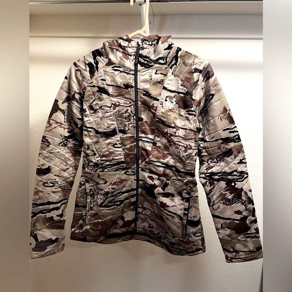 Under Armour jacket - camo